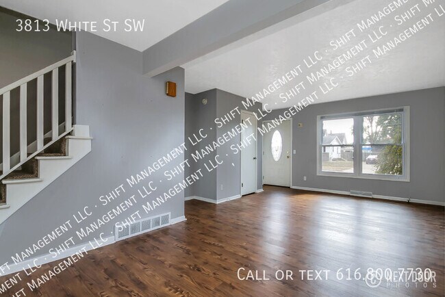 Building Photo - 3813 White St SW