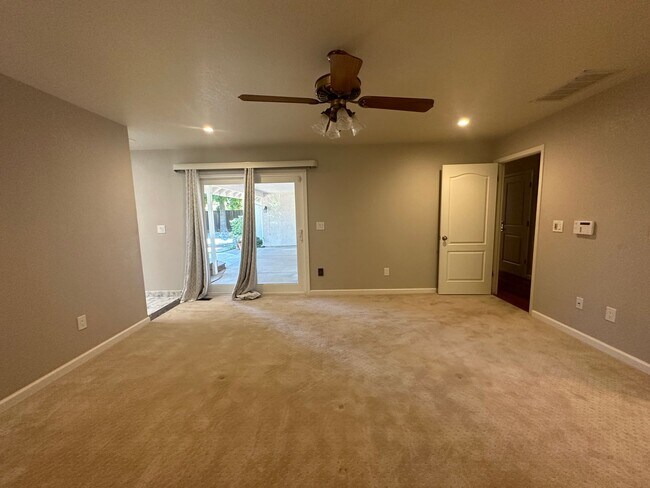 Building Photo - 2601 Bardolino Ln