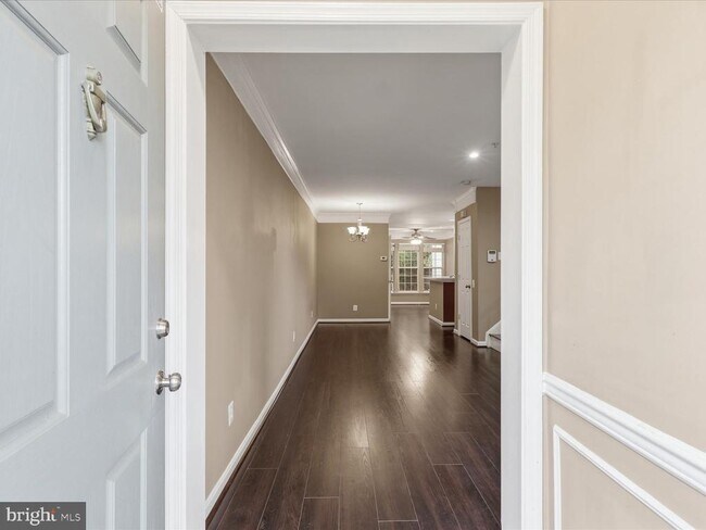Building Photo - 12753 Fair Crest Ct