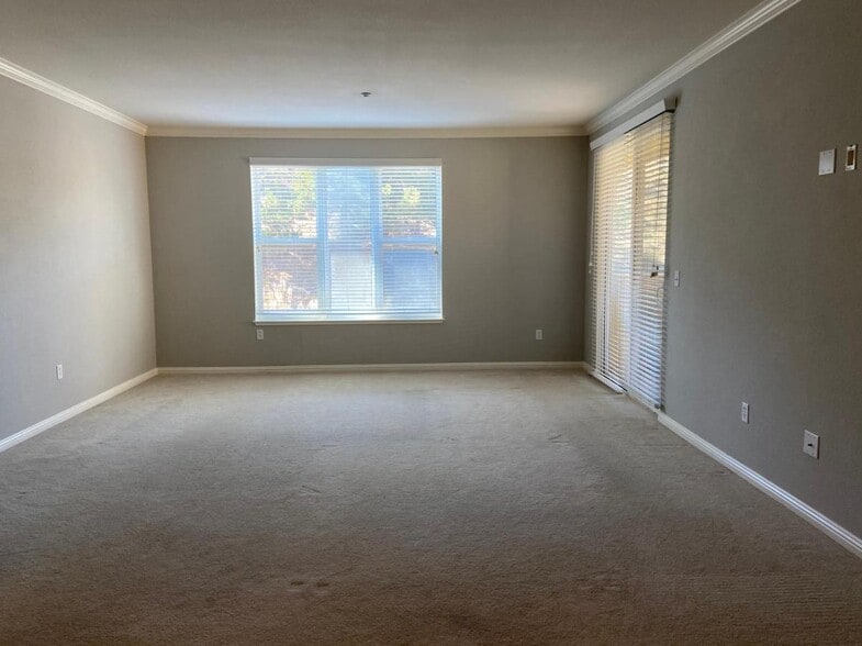 Open Living/Dining Space - 2210 Gellert Blvd