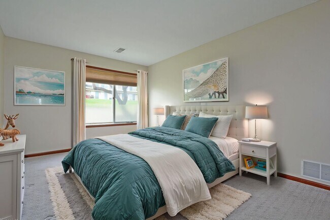 Building Photo - Condo on the St. Croix River