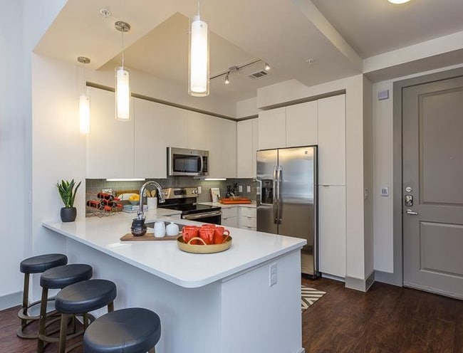 Building Photo - 7128 Libby Rd