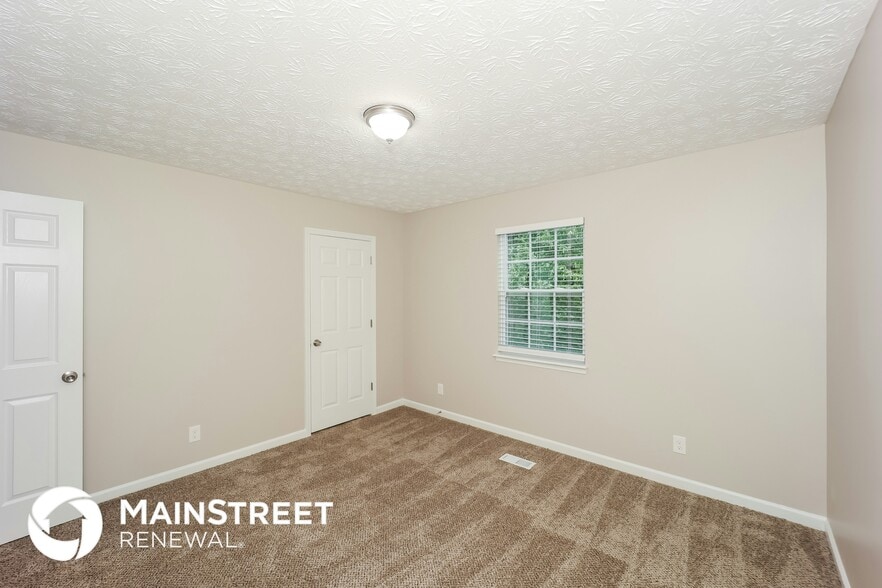 Building Photo - 250 Big Bear Ct