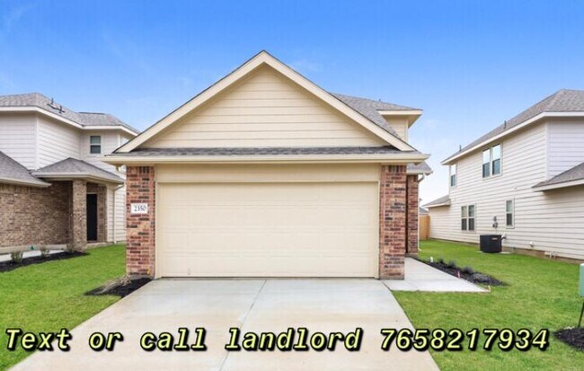 Primary Photo - 2350 Redlove Dr