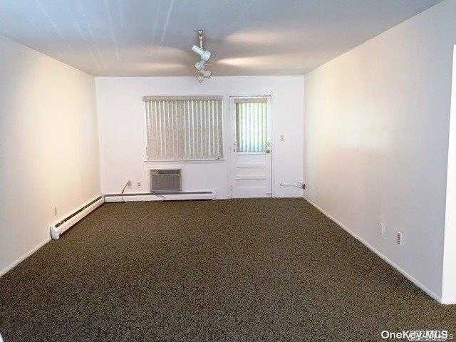 Building Photo - 2 Anchorage Ln