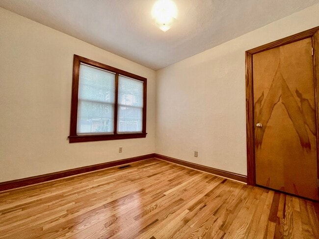 Building Photo - All Brick Ranch Home in Kempsville W/HUGE Yard - Sunroom - Detached 2-Car Garage PLUS Workshop & ...