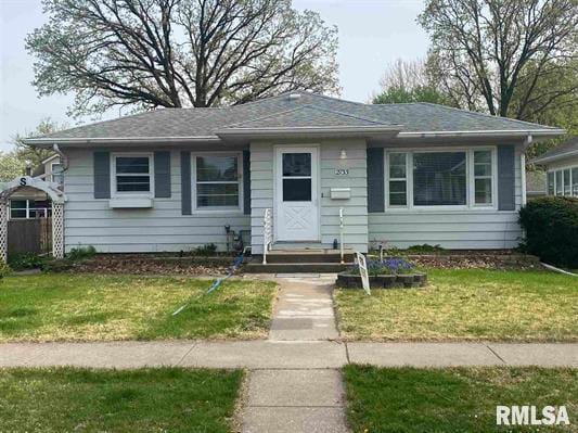 Building Photo - 2733 E 18th St