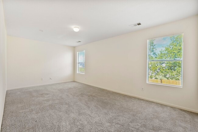 Building Photo - 16342 Blue Rock Springs Dr