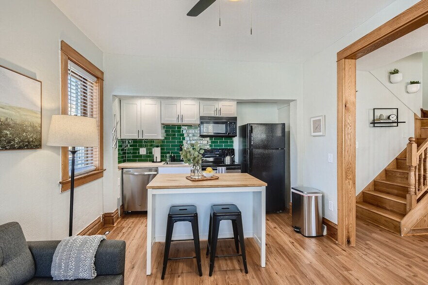 Building Photo - 91 Pearl St