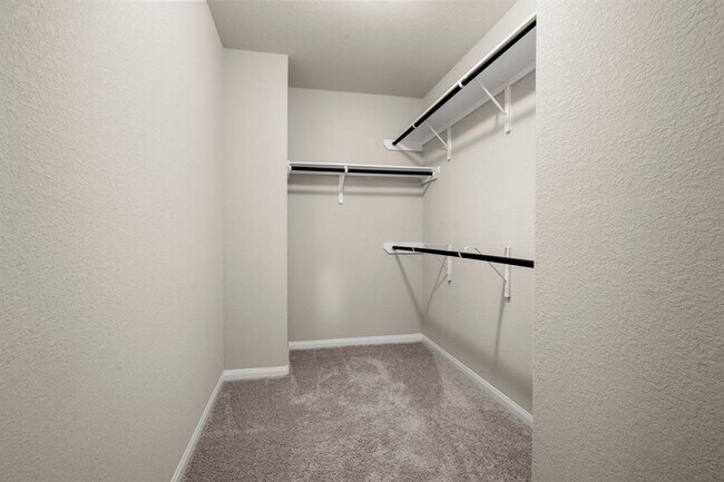 Building Photo - 22127 Regal Heights Dr