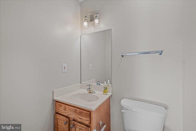 Building Photo - 27 Fiser Ln