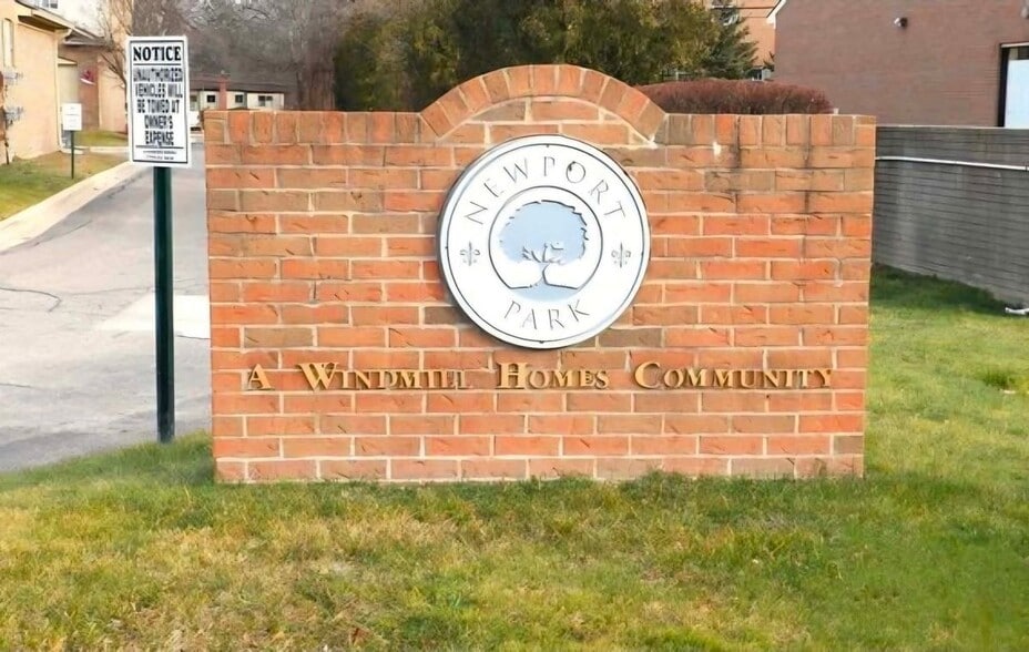 Building Photo - 9026 Newport Way