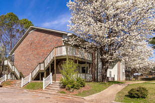 Building Photo - 1601 Sparkman Dr NW