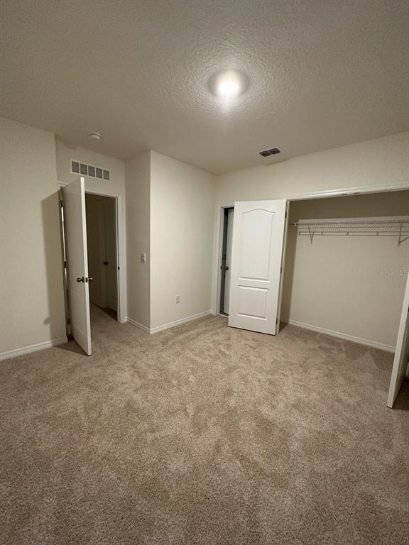 Building Photo - 1317 Isleta Lp