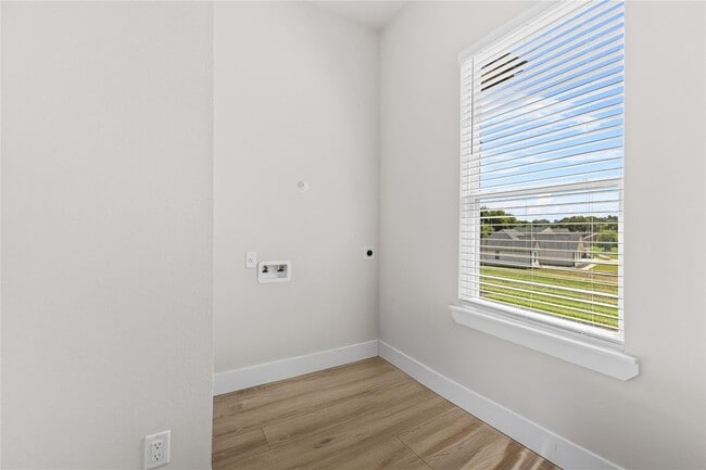 Building Photo - 2315 Progress Dr