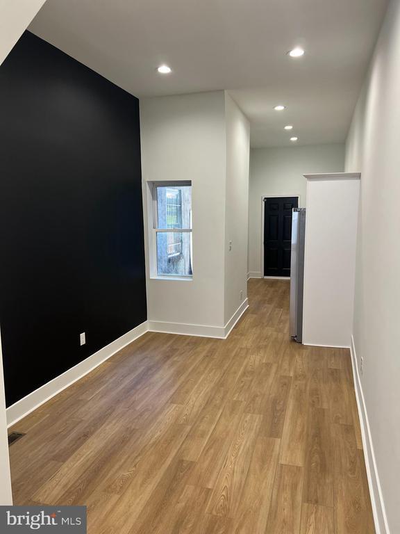 Building Photo - 1706 McCulloh St