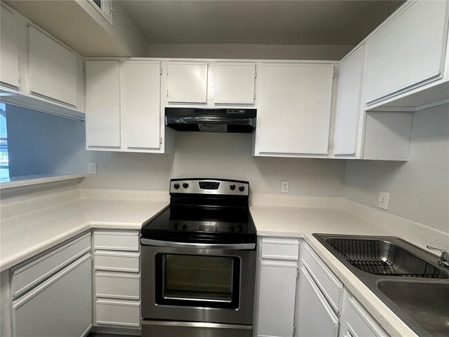Building Photo - 15300 SW 106th Terrace