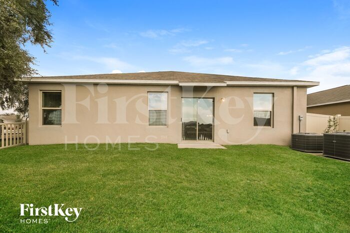 Building Photo - 10501 Fairy Moss Ln