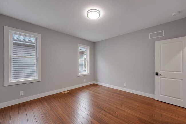 Building Photo - 389-391-391 Berkeley Rd