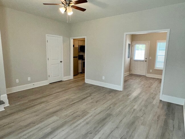 Building Photo - 2871A Jubilee Dr