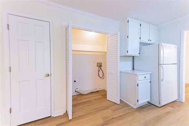 Building Photo - 2208 Heritage Trace Dr