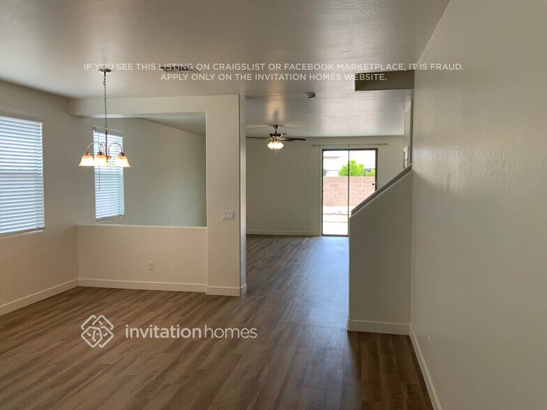 Building Photo - 1806 E Patrick Ln