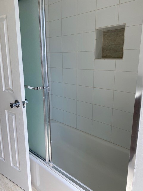 Building Photo - 13401 Victory Blvd