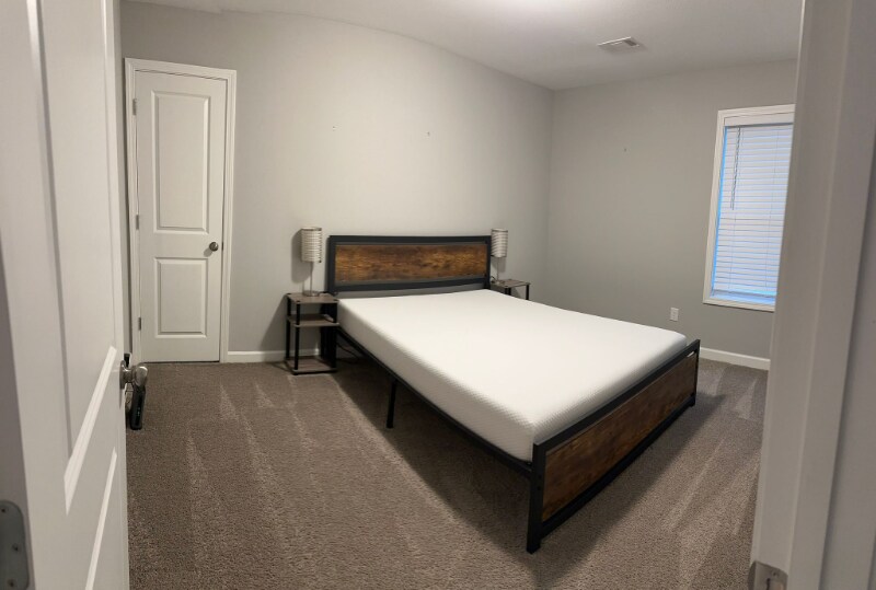 Building Photo - 10203 Maxwell Way