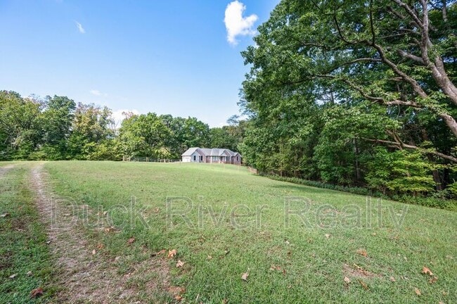 Building Photo - 1963 TN-166