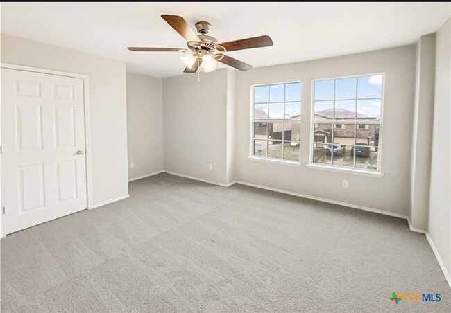Building Photo - 1321 Daffodil Dr