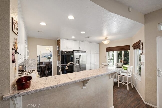 Building Photo - 20891 Porter Ranch Rd