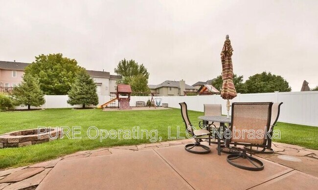 Building Photo - 4909 N 142nd St