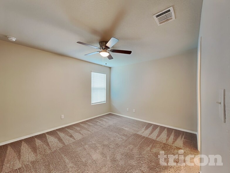 Building Photo - 8522 Amistad Cove