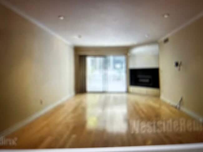 Building Photo - 1230 Horn Ave