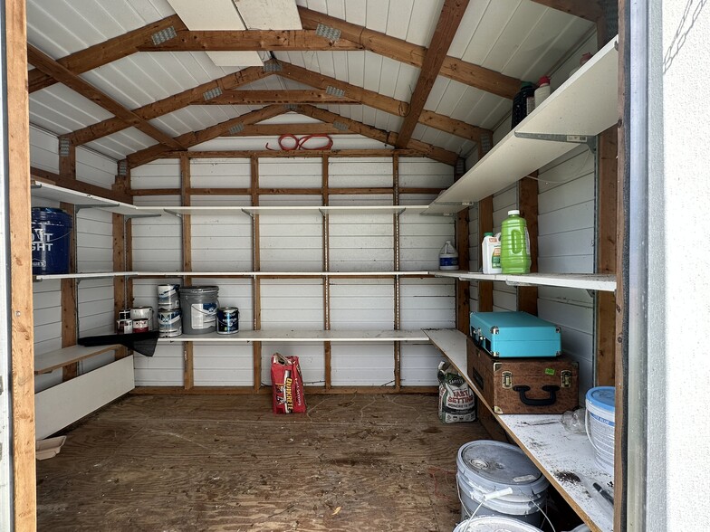 shed - 5932 McKee Lake Dr N