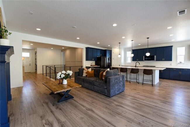 Building Photo - 5208 Silver Hare Ct