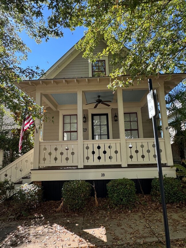 Primary Photo - Waters Home