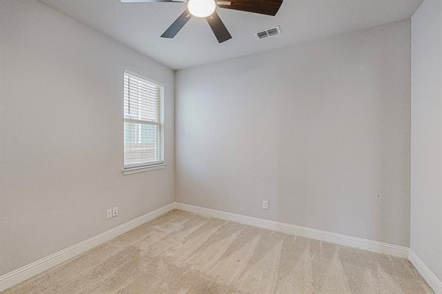 Building Photo - 1101 Putman Dr