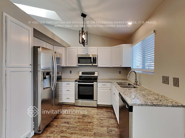 Building Photo - 8321 Dolly Madison Dr