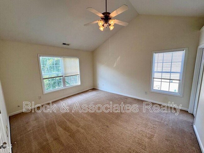 Building Photo - 1822 Eva Mae Dr