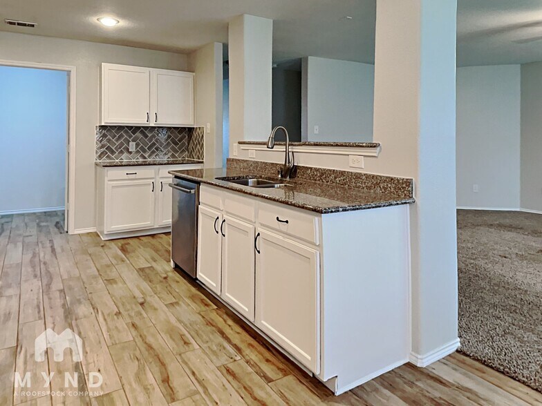Building Photo - 10217 Feldspar Dr