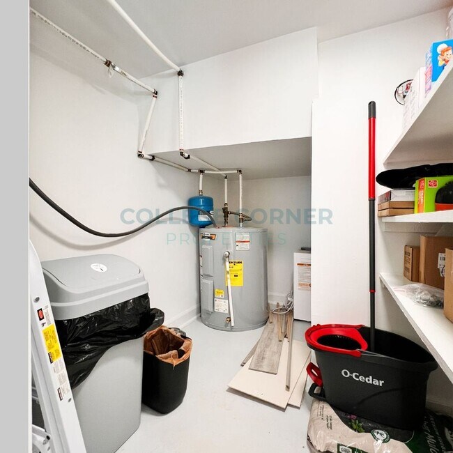 Building Photo - 330 Hanover Arms Ct