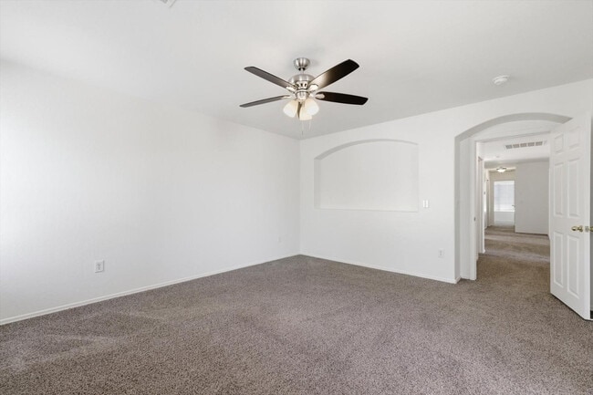 Building Photo - 13448 W Berridge Ln