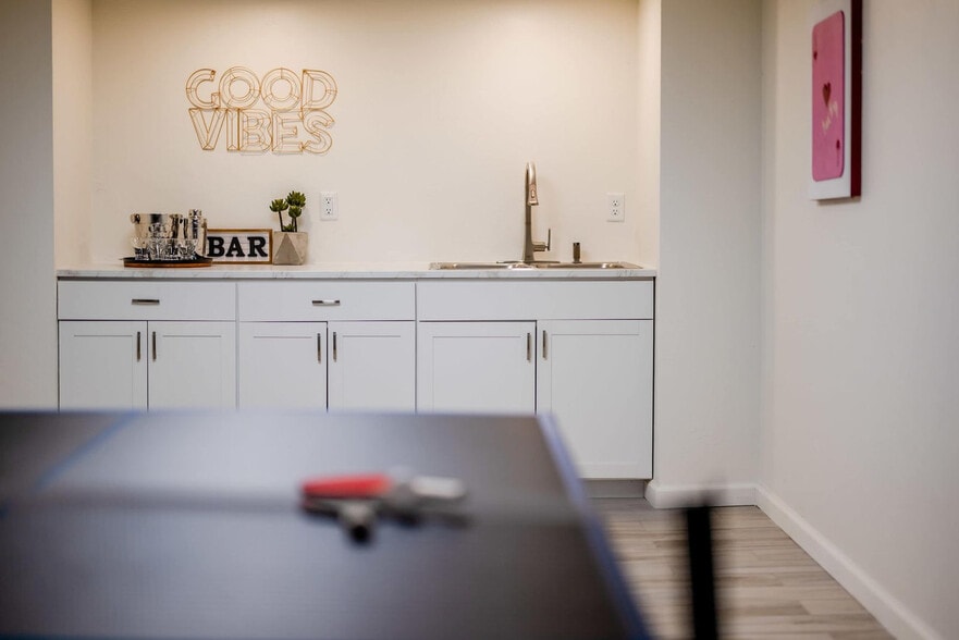 Building Photo - 85 N Reserve Ave