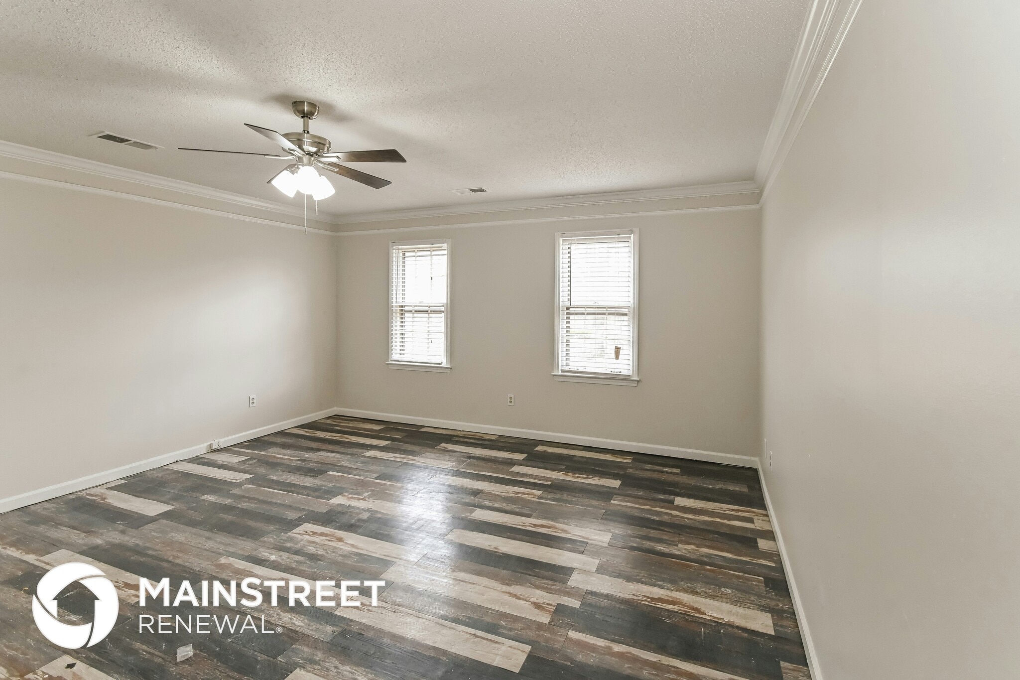 Building Photo - 4815 Beaconfield Cove