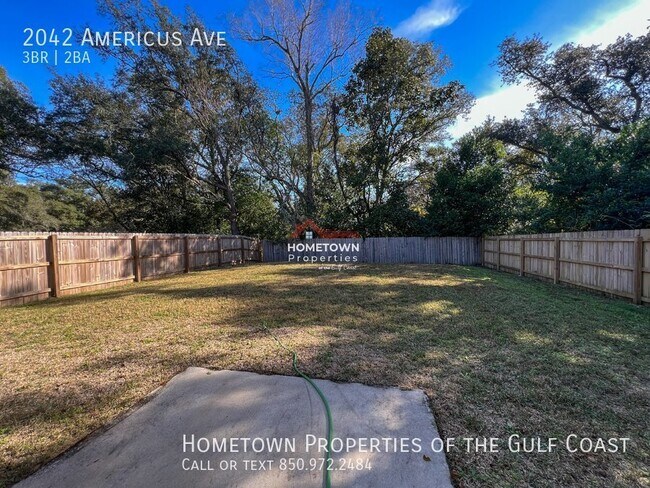 Building Photo - 3-Bedroom Home Minutes from NAS Pensacola