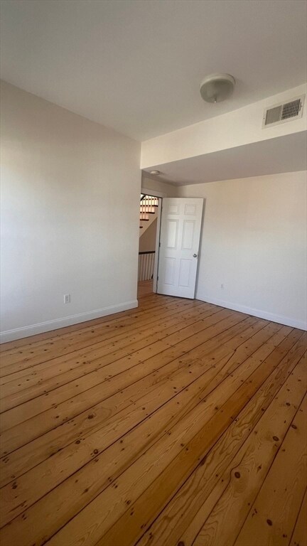 Building Photo - 14 Humboldt Pl