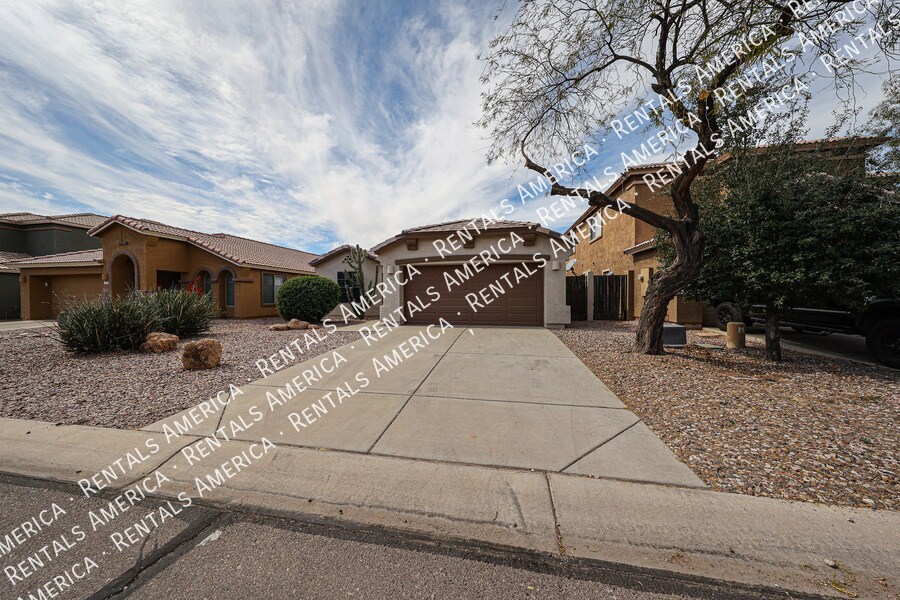 Building Photo - 29120 N Yellow Bee Dr