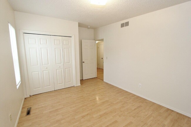 Building Photo - 7149 W Ustick Rd