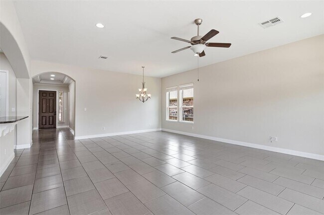 Building Photo - 105 Aspen Trail
